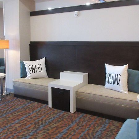 Sleep Inn & Suites Oregon - Madison Экстерьер фото